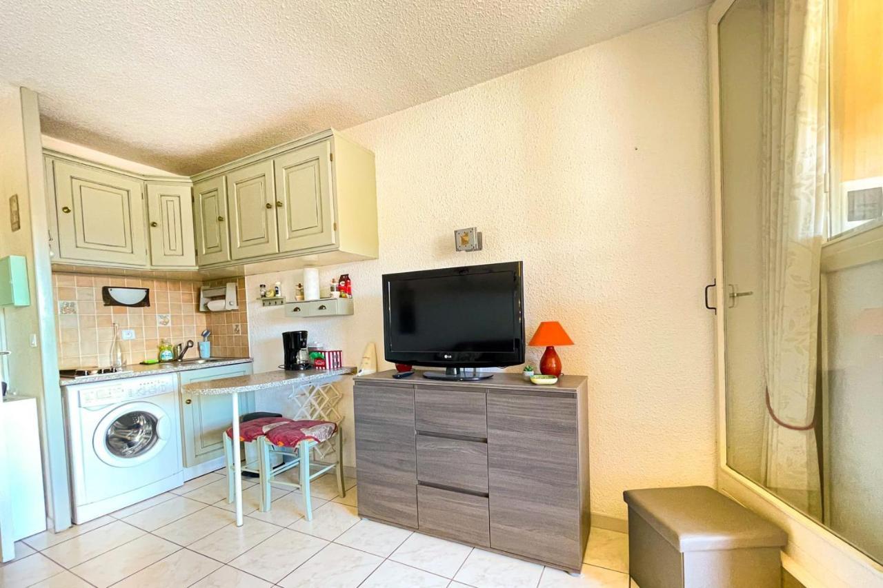 Bright Apartment With Pool Frejus Ngoại thất bức ảnh