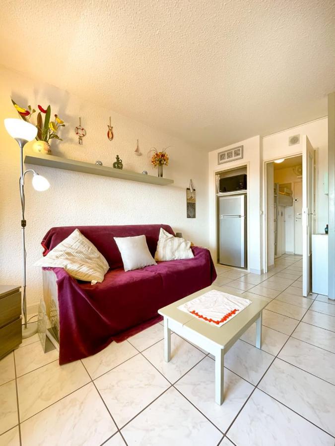 Bright Apartment With Pool Frejus Ngoại thất bức ảnh